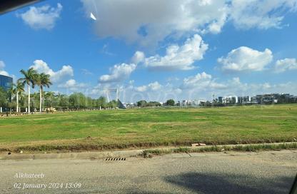 Office Space - 4 Bedrooms - 3 Bathrooms for sale in Waslet Dahshur Road - Green Belt - 6 October City - Giza