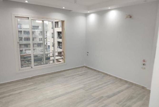 8713375 - Property Main Image