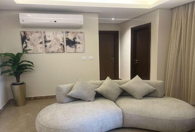 8585670 - Property Image 2