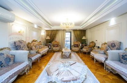 Apartment - 3 Bedrooms - 3 Bathrooms for sale in 14th of May Bridge - Smouha - Hay Sharq - Alexandria