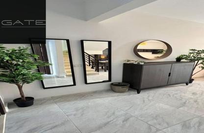 Apartment - 3 Bedrooms - 2 Bathrooms for sale in Yellow Residence - New Cairo City - Cairo