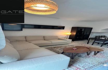 Apartment - 3 Bedrooms - 2 Bathrooms for sale in Yellow Residence - New Cairo City - Cairo