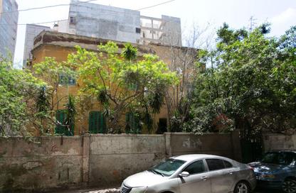 Villa - 7+ Bedrooms - 2 Bathrooms for sale in Al Fayoumy St. - Bolkly - Hay Sharq - Alexandria