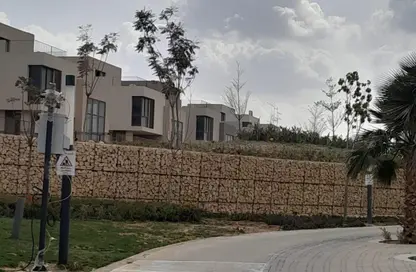 فيلا - 3 غرف نوم - 4 حمامات للبيع في سوديك ايست - الحي السادس - هليوبوليس الجديدة - القاهرة