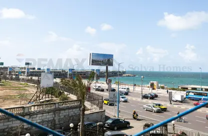 Apartment - 4 Bedrooms - 2 Bathrooms for sale in Zezenia - Hay Sharq - Alexandria