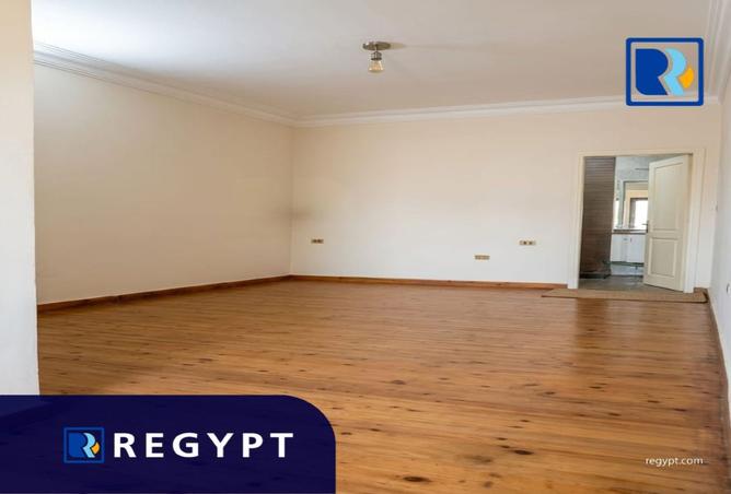 102898303 - Property Image 2