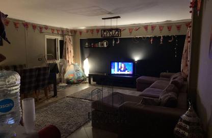 شقة - 2 غرف نوم - 1 حمام للبيع في شارع مهدي عرفه - المنطقة التاسعة - مدينة نصر - القاهرة