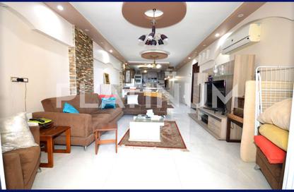 Apartment - 2 Bedrooms - 2 Bathrooms for sale in Al Geish Road - Camp Chezar - Hay Wasat - Alexandria