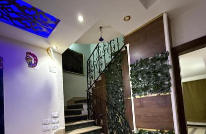 Duplex - 4 Bedrooms - 2 Bathrooms for sale in Quraish St. - 6th Zone - Nasr City - Cairo