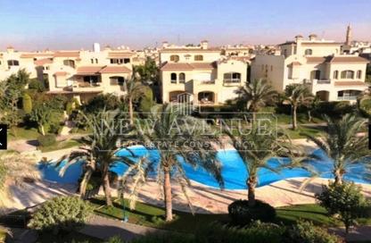 منزل مزدوج - 4 غرف نوم - 3 حمامات للبيع في الباتيو 1 - المستثمرين الشمالية - مدينة القاهرة الجديدة - القاهرة