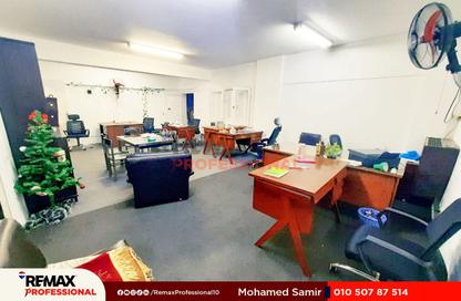 Office Space - 3 Bedrooms - 1 Bathroom for rent in Abou Quer Road - Zezenia - Hay Sharq - Alexandria