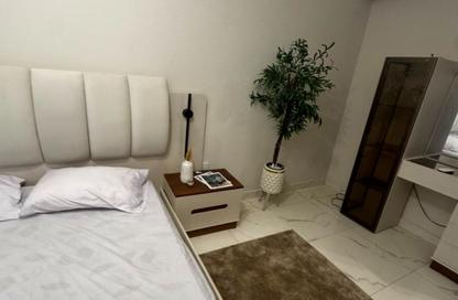 Apartment - 2 Bedrooms - 1 Bathroom for rent in Orouba Axis - Area A - Ganoob El Acadimia - New Cairo City - Cairo Apartment - 2 Bedrooms - 1 Bathroom for rent in Orouba Axis - Area A - Ganoob El Acadimia - New Cairo City - Cairo