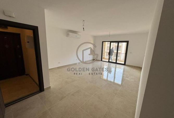 53218457 - Property Image 2