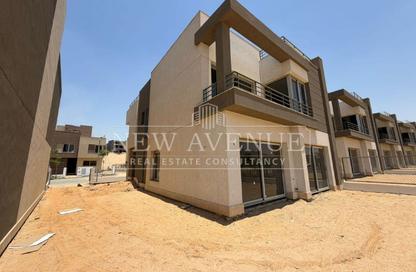 Villa - 4 Bedrooms - 5 Bathrooms for sale in Palm Hills New Cairo - 5th Settlement Compounds - The 5th Settlement - New Cairo City - Cairo