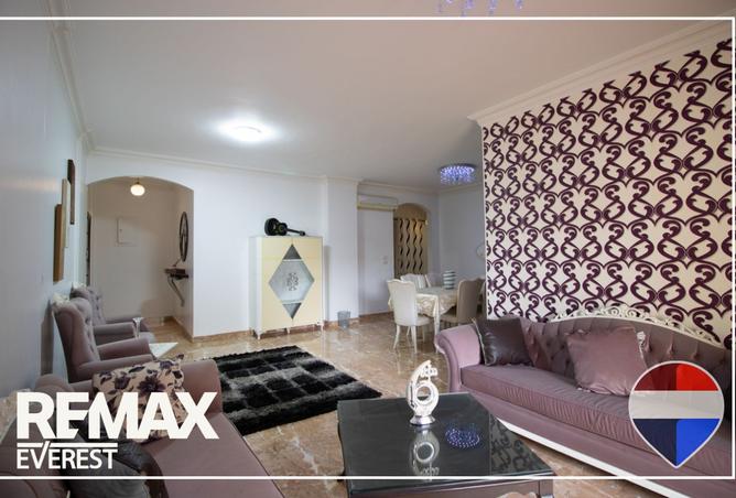 98822322 - Property Image 2