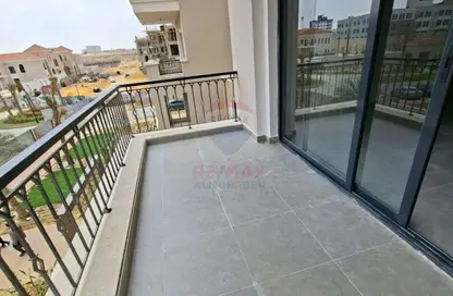 Apartment - 2 Bedrooms - 2 Bathrooms for rent in Village West - Sheikh Zayed Compounds - Sheikh Zayed City - Giza