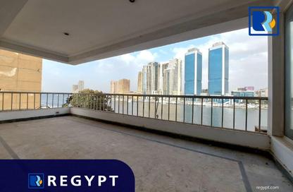 Apartment - 4 Bedrooms - 4 Bathrooms for rent in Yehia Ibrahim St. - Zamalek - Cairo