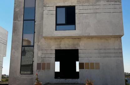 Villa - 4 - 4 for sale in Hood 1 St. - Green Belt - 6 October City - Giza