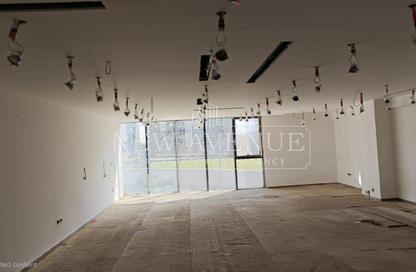 Office Space - Studio - 1 Bathroom for rent in Hyde Park Business District Mall - South Teseen St. - The 5th Settlement - New Cairo City - Cairo