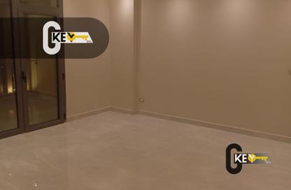 Apartment - 3 - 4 for rent in Eastown - 5th Settlement Compounds - The 5th Settlement - New Cairo City - Cairo