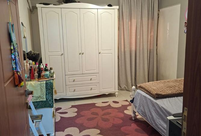 94013325 - Property Image 3