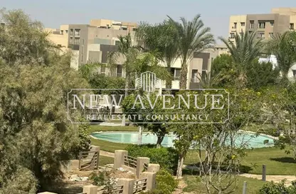 Townhouse - 3 Bedrooms - 3 Bathrooms for sale in The Square Mall - Axis Elhoria - Shorouk City - Cairo