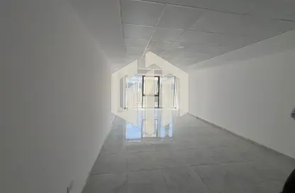 مساحات مكتبية - غرفة نوم - 1 حمام للايجار في 90 افينيو - المستثمرين الجنوبية - مدينة القاهرة الجديدة - القاهرة