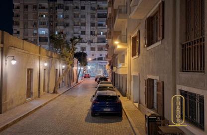 Whole Building - 6 Bedrooms - 3 Bathrooms for sale in Abdel Latif Abu Heif St. - Laurent - Hay Sharq - Alexandria