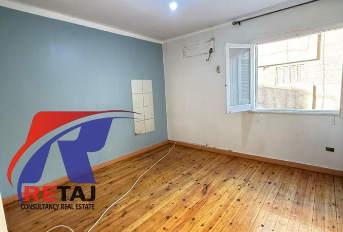 70366567 - صورة العقار 3