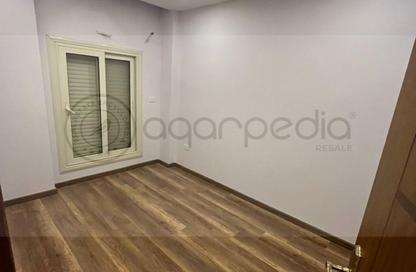 Apartment - 2 Bedrooms - 2 Bathrooms for sale in Stone Residence - 5th Settlement Compounds - The 5th Settlement - New Cairo City - Cairo