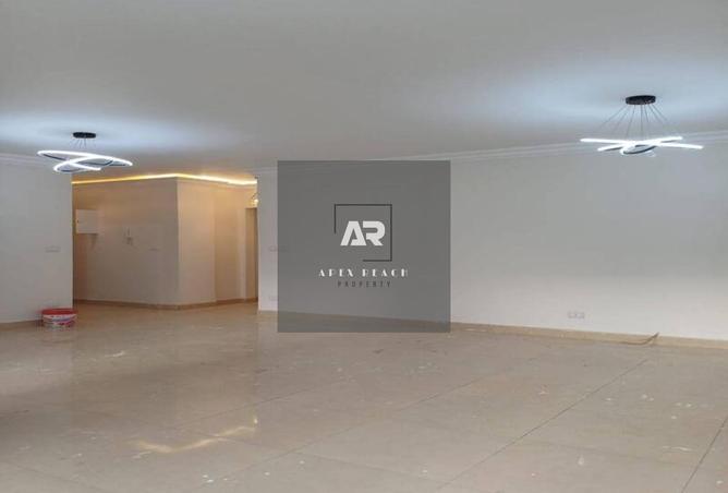 102074830 - Property Image 2