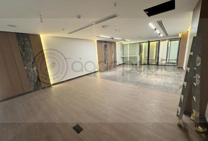 54496171 - صورة العقار 3