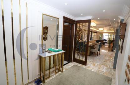 Apartment - 3 Bedrooms - 2 Bathrooms for sale in Smouha Square - Smouha - Hay Sharq - Alexandria