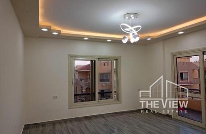 Apartment - 3 Bedrooms - 2 Bathrooms for sale in Al Khamayel city - Sheikh Zayed Compounds - Sheikh Zayed City - Giza