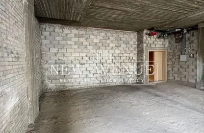 Retail - Studio - 1 Bathroom for sale in Three Sixty - 5th Settlement Compounds - The 5th Settlement - New Cairo City - Cairo
