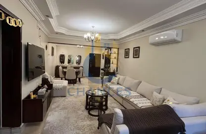 Apartment - 2 Bedrooms - 2 Bathrooms for sale in West Arabella - 5th Settlement Compounds - The 5th Settlement - New Cairo City - Cairo