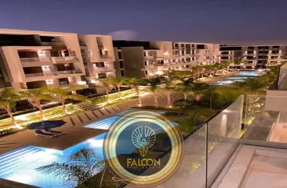 شقة - 2 غرف نوم - 2 حمامات للبيع في الباتيو سولا - الباتيو - كمبوندات الشروق - مدينة الشروق - القاهرة