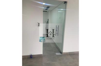Half Floor - Studio - 3 Bathrooms for rent in Maadi Bridge 1 - Maadi - Hay El Maadi - Cairo