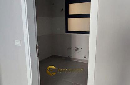 Apartment - 3 Bedrooms - 3 Bathrooms for sale in Village West - Sheikh Zayed Compounds - Sheikh Zayed City - Giza