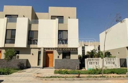 Townhouse - 4 Bedrooms - 5 Bathrooms for sale in Al Burouj Compound - El Shorouk Compounds - Shorouk City - Cairo Townhouse - 4 Bedrooms - 5 Bathrooms for sale in Al Burouj Compound - El Shorouk Compounds - Shorouk City - Cairo