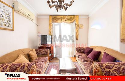Apartment - 3 Bedrooms - 2 Bathrooms for sale in Kamal Eldin Salah St. - Smouha - Hay Sharq - Alexandria