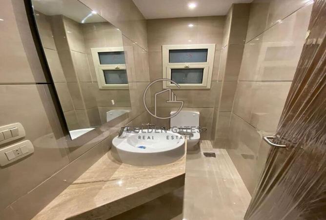 70361789 - صورة العقار 3