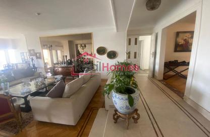 Apartment - 3 - 3 for sale in El Gezirah St. - Zamalek - Cairo