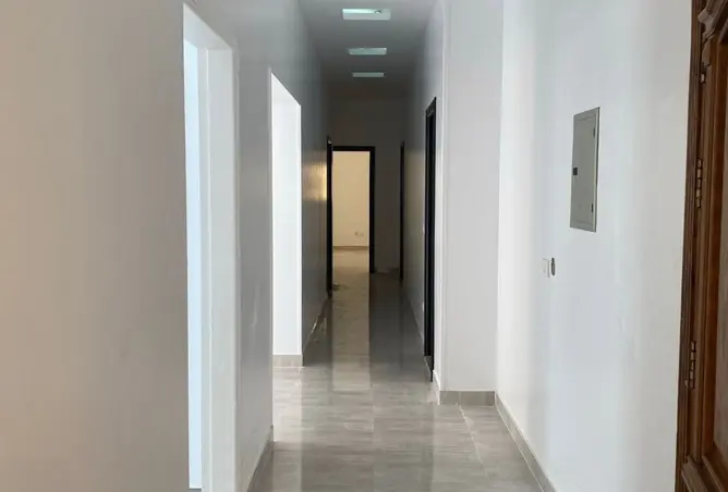 111881700 - Property Image 2