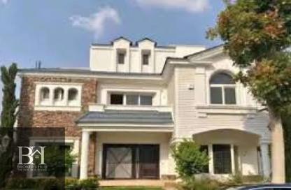 Villa - 4 Bedrooms - 3 Bathrooms for sale in Mountain View 2 - 5th Settlement Compounds - The 5th Settlement - New Cairo City - Cairo