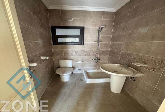 8571365 - Property Image 3