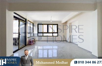 Apartment - 3 Bedrooms - 2 Bathrooms for sale in Miami - Hay Awal El Montazah - Alexandria