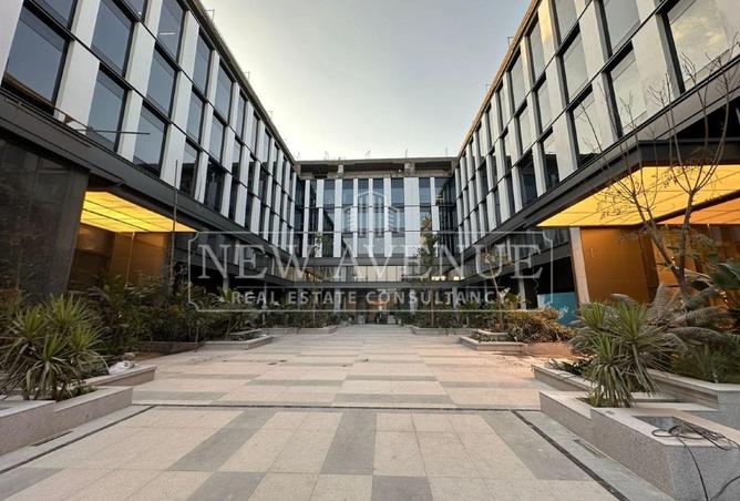 102074225 - Property Image 2