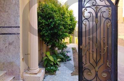 Apartment - 3 Bedrooms - 2 Bathrooms for sale in 3rd District - Sheikh Zayed City - Giza