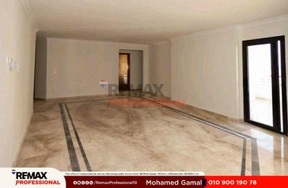 Apartment - 4 Bedrooms - 3 Bathrooms for sale in Vee Muruj - Smouha - Hay Sharq - Alexandria